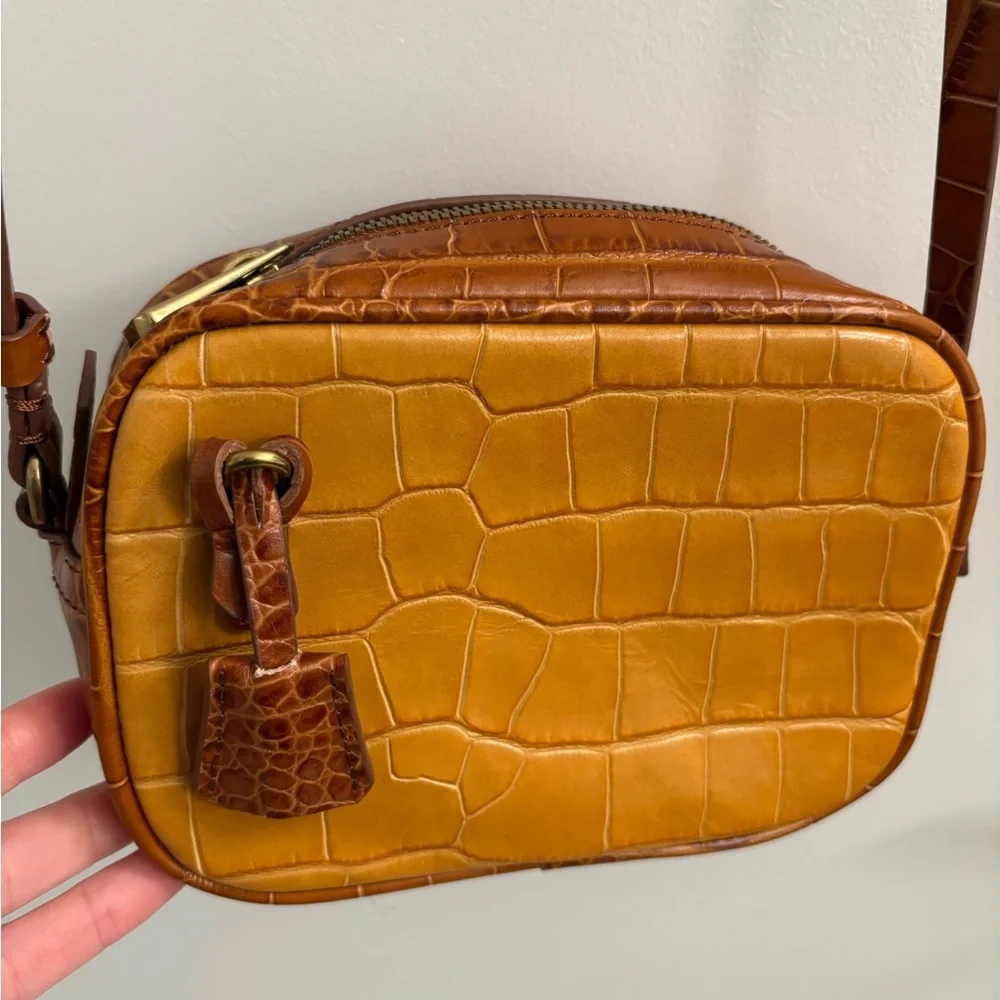 J. Crew Mini Leather Signet Camera Bag in Pink Yellow Brown Embossed Croc - Picture 15 of 16